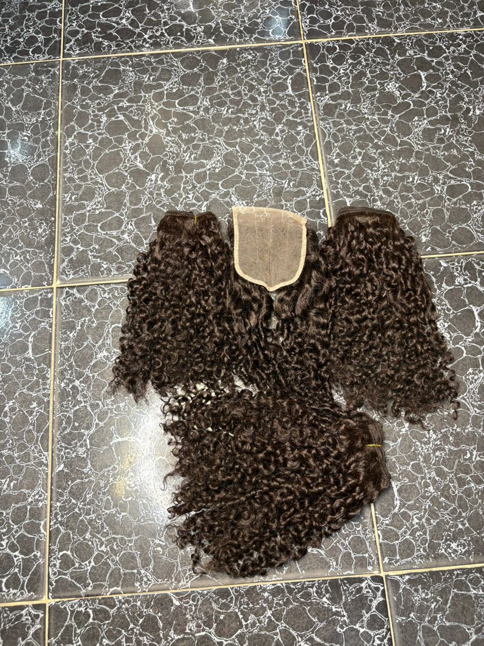 Full closure curly unit